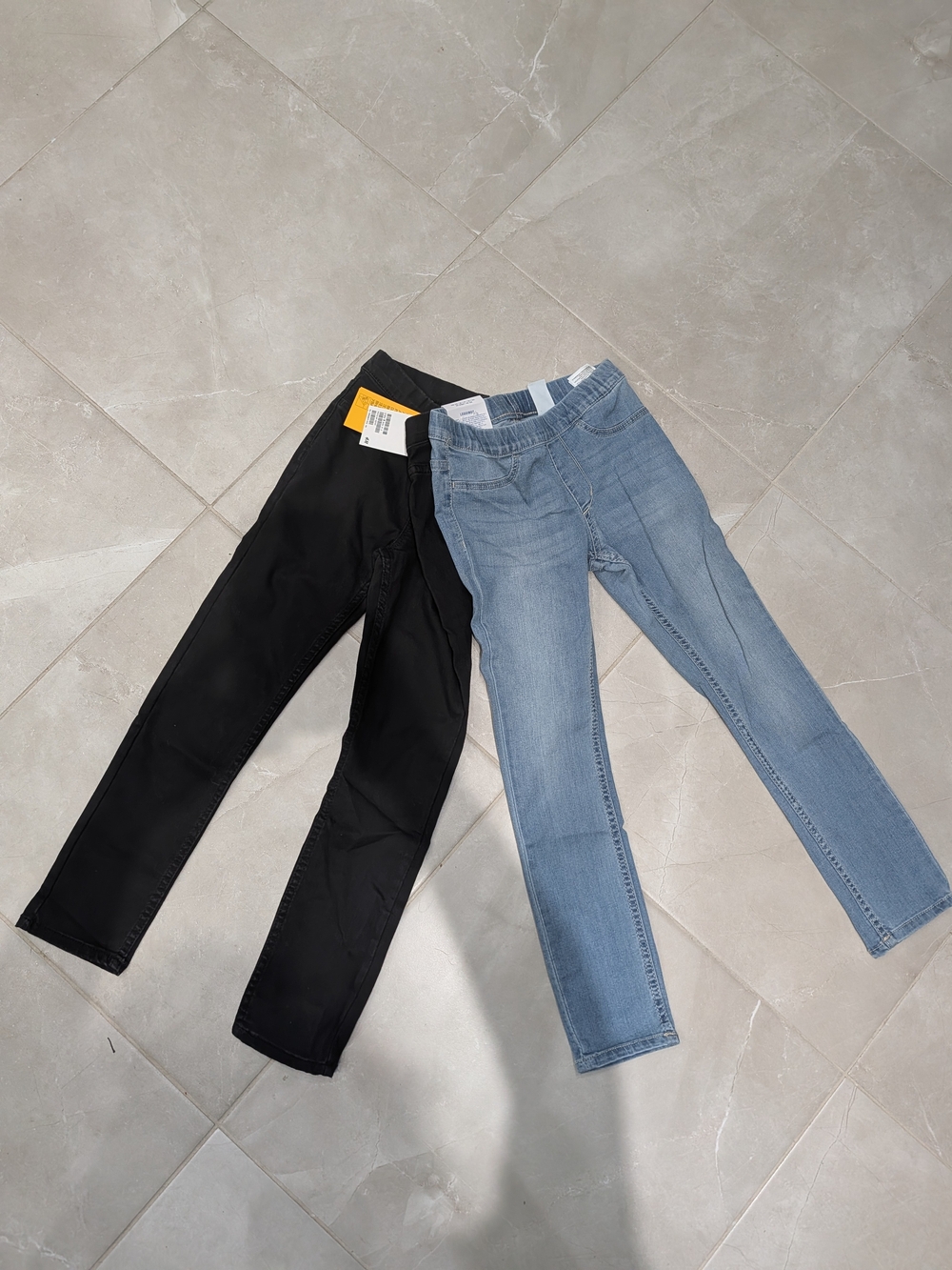 2/$30 H&M Girls’ Denim Leggings Jeggings 2-Pack – 7-8Y Black & Light Blue